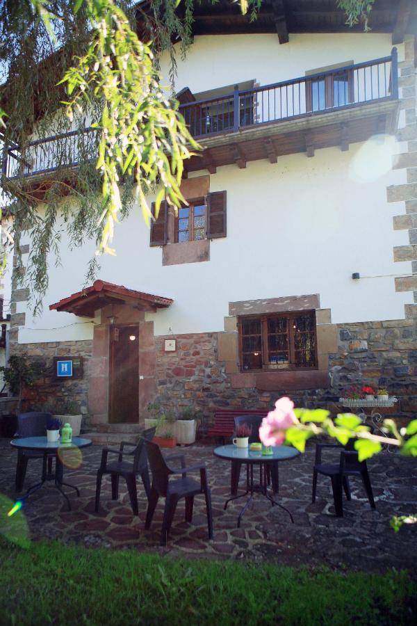 Hostal Rural Donamariako Benta Bagian luar foto